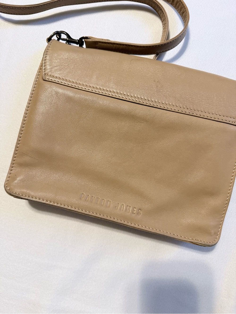 Payton James Italian Leather Wood wallet crossbody - Picture 5 of 6